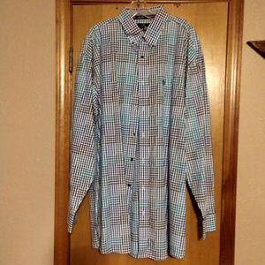 Men's long sleeve shirt.